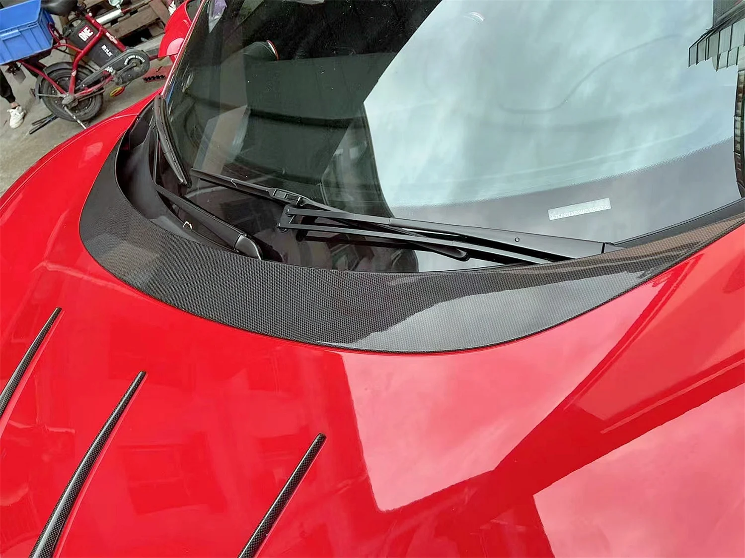 

Upgrade N Style Dry Carbon Fiber Engine Cover Decoration Hood Trim for Ferrari F8 Tributo Spider