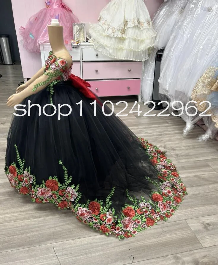 Charro messicano Little Princess Flower Girls abiti 2025 Applique floreale a maniche lunghe con fiocco Teddy Mini abito Quinceanera