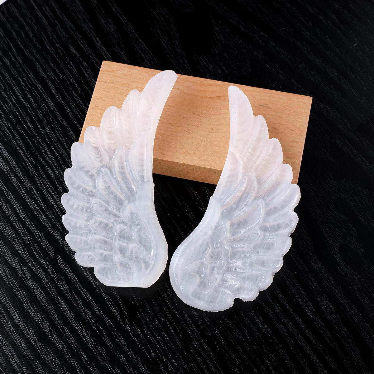 1 Pair White Selenite Crystal Crafts Wings Sculpture Healing Gemstone Stone Gifts Home Ornament Decoration