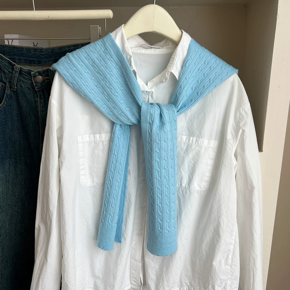 1Pc Simple Solid Color Knitted Shawl for Women, Fashionable Versatile Elegant Small Cape, Decorative Fake Collar for Air-Conditioned Rooms
