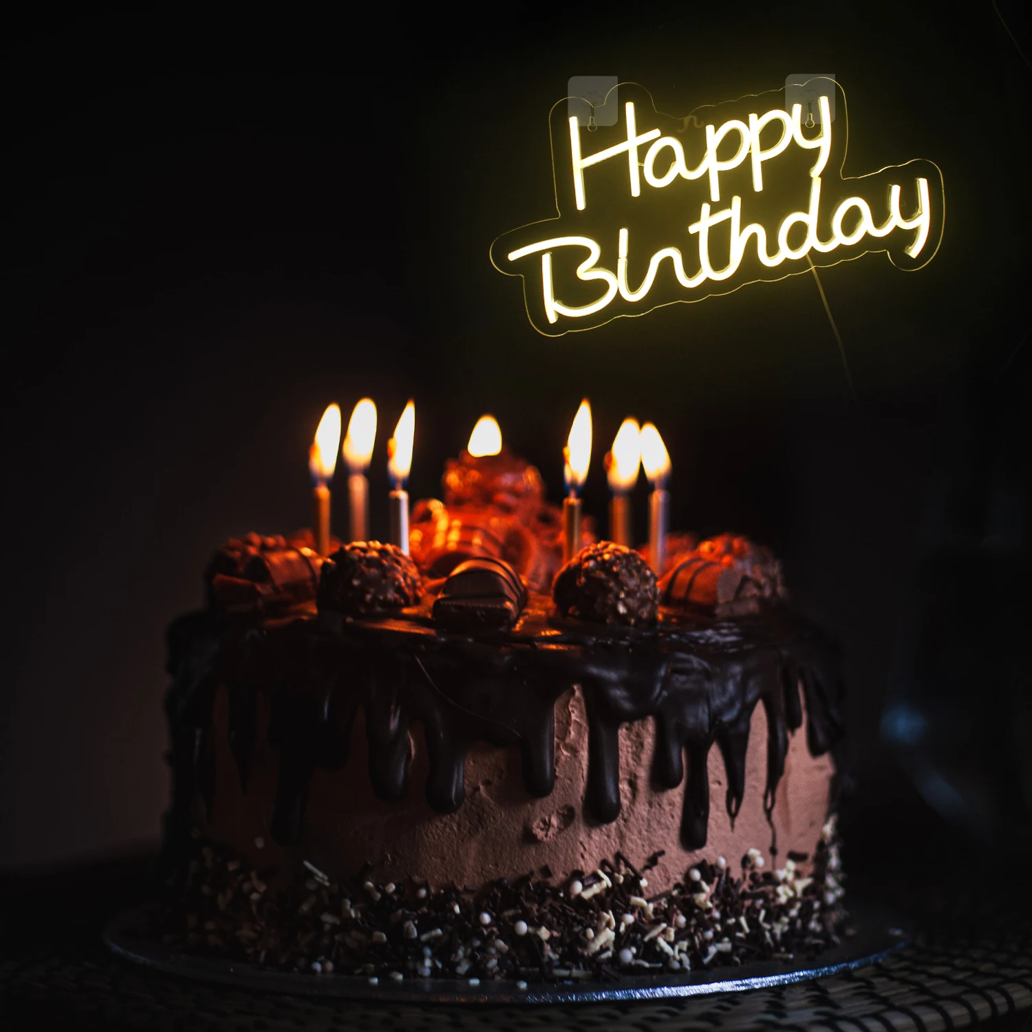 Imagem -04 - Happy Birthday Neon Led Sign Warm Lights Art Room Decoration Birthday Party Quarto Usb Powered Lâmpada de Parede Letter Logo