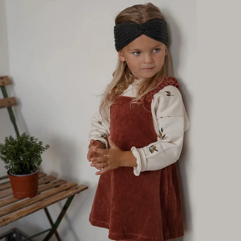 

Girls Sleeveless Frill Back Cross Corduroy Suspenders Dress Autumn Retro New Children's Casual Loose A-Line Dresses