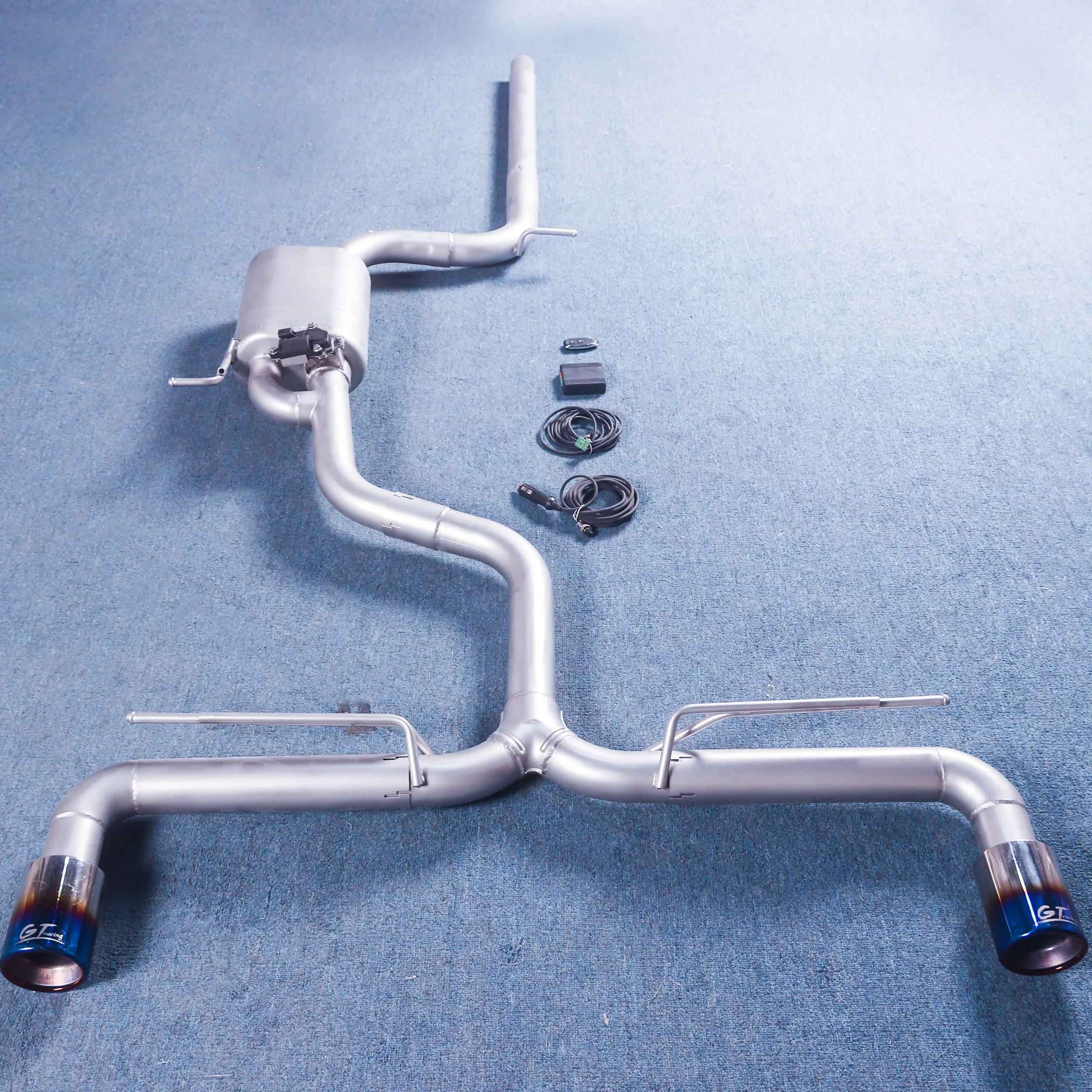 

Suitable for Golf 8 2.0T catback 304 stainless steel dual tip electronic valve exhaust system