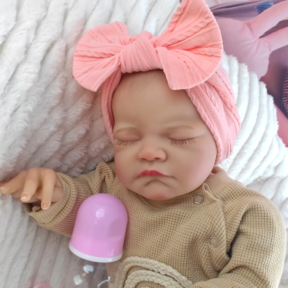 Poupée Reborn à yeux fermés de 18 pouces, corps en tissu doux, 46cm, poupées de Simulation, jeu habillé, jouets, cadeaux pour la journée des enfants, 1 pièce