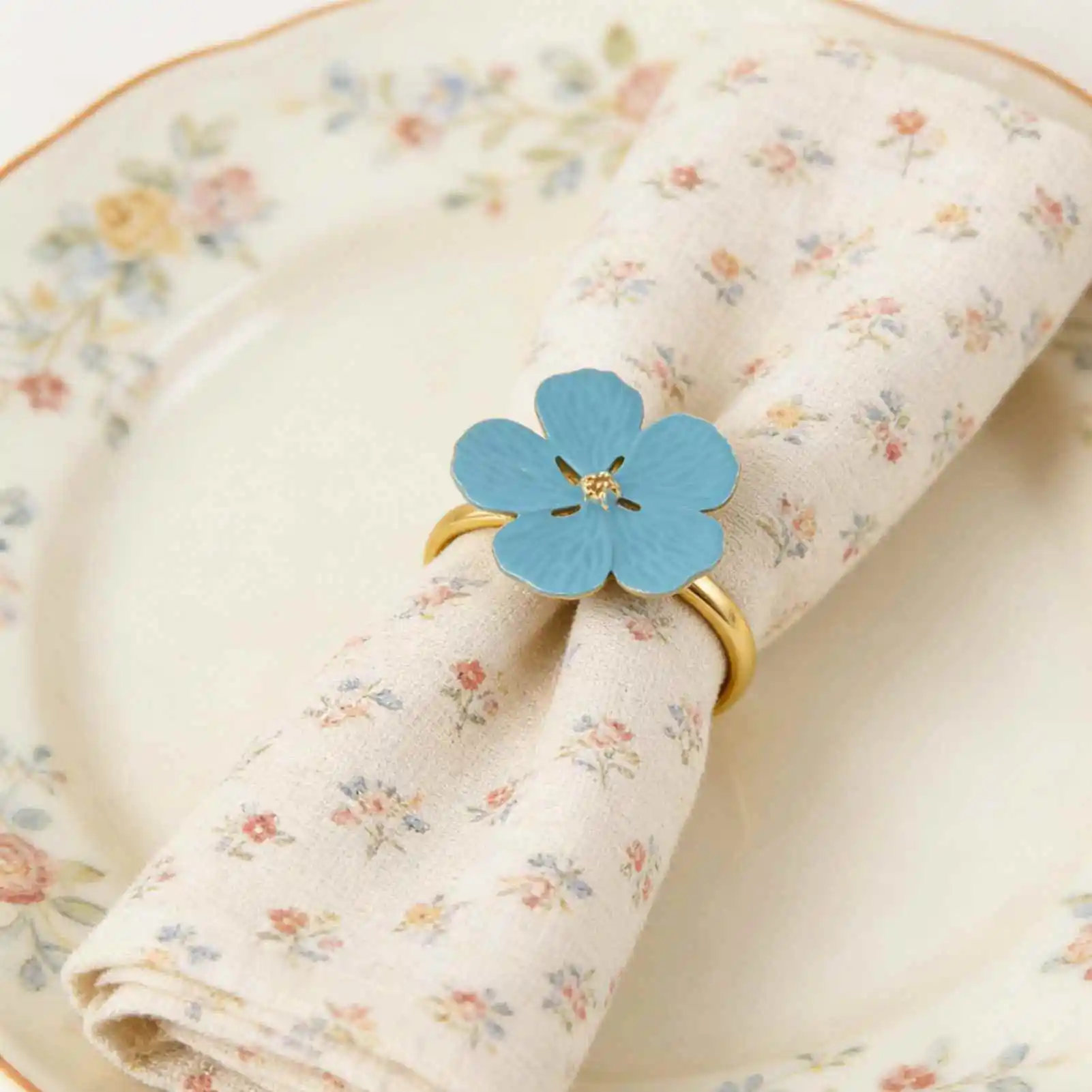 2PCS New Five Petal Flower Napkin Rings Iron Blue Napkin Buckles Enamel Glazed Napkin Holders Banquet