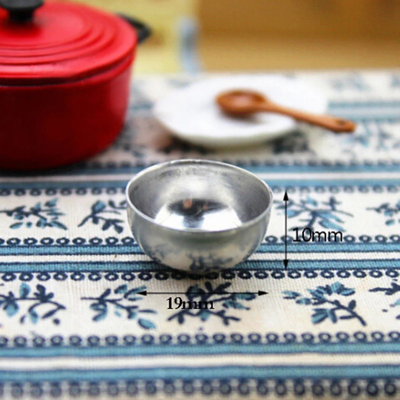 2Pcs/set Dollhouse Miniature Iron Bowl Model 1:12 Mini Doll House DIY Decor Ornaments Accessories