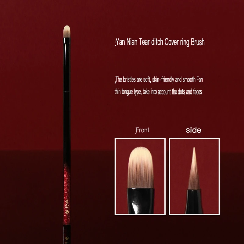 

Qian Nian H45 Flat Head Tone-shaped Concealer Brush for troughs, nasolabial folds and dark circles - Precise Concealer Brush