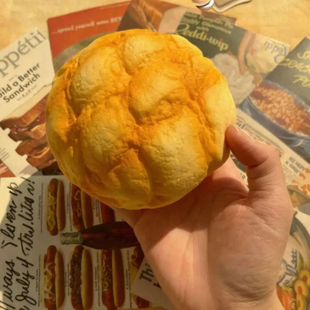 Stress Relief Toy Soft Toast Squeeze Toy Slow-rising Pu Fidget Stress Reliever Realistic Bread-shaped Decompression for Kids