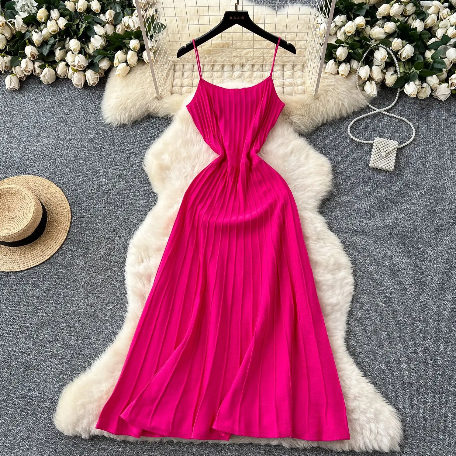 

Платье-комбинация, женские длинные платья со складками, без рукавов, с квадратным воротником, с открытой спиной, с узкой талией, трапециевидные платья, лето 202, повседневный сарафан