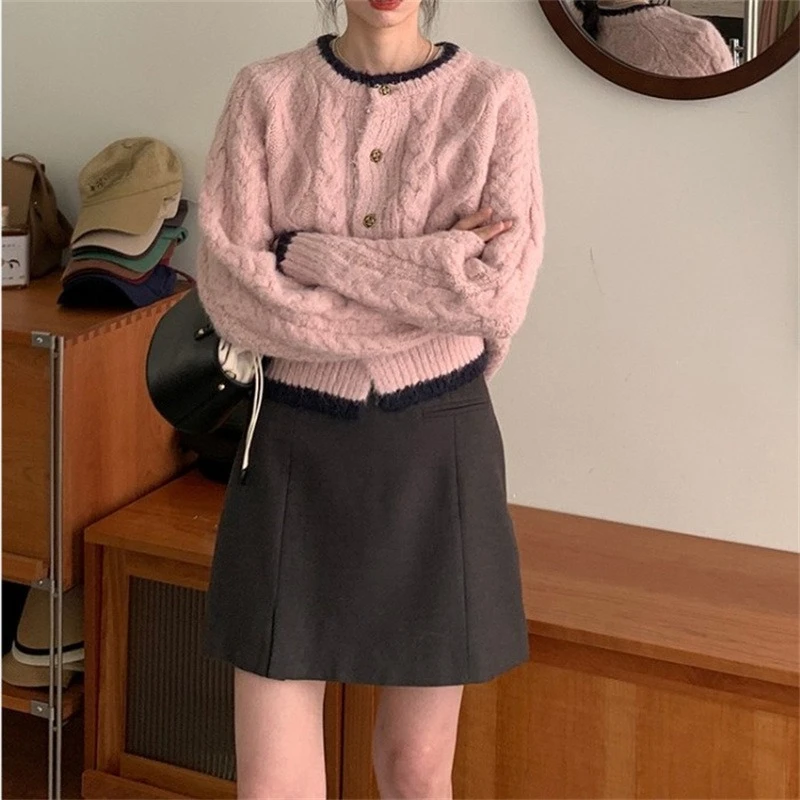 

Soft Waxy Fried Dough Twists Sweater Women's Short Thickened Gentle Style New Knitting Cardigan Coat