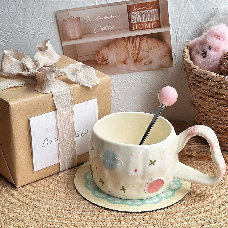 Irregular Handle Hand Drawn Ceramic Coffee Cup Creative Breakfast Drink, Suitable for Daily Use in Home and Office Settings