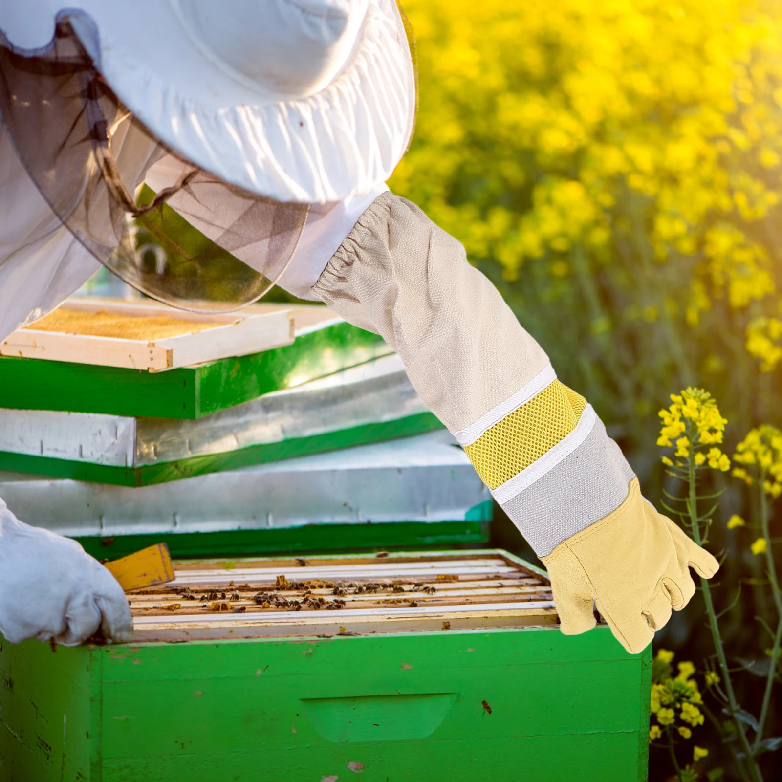 

1Pair Beekeeping Gloves Protective Wear Resistant Long Sleeve Design Outdoor Safety Proof Gloves for Apiculture