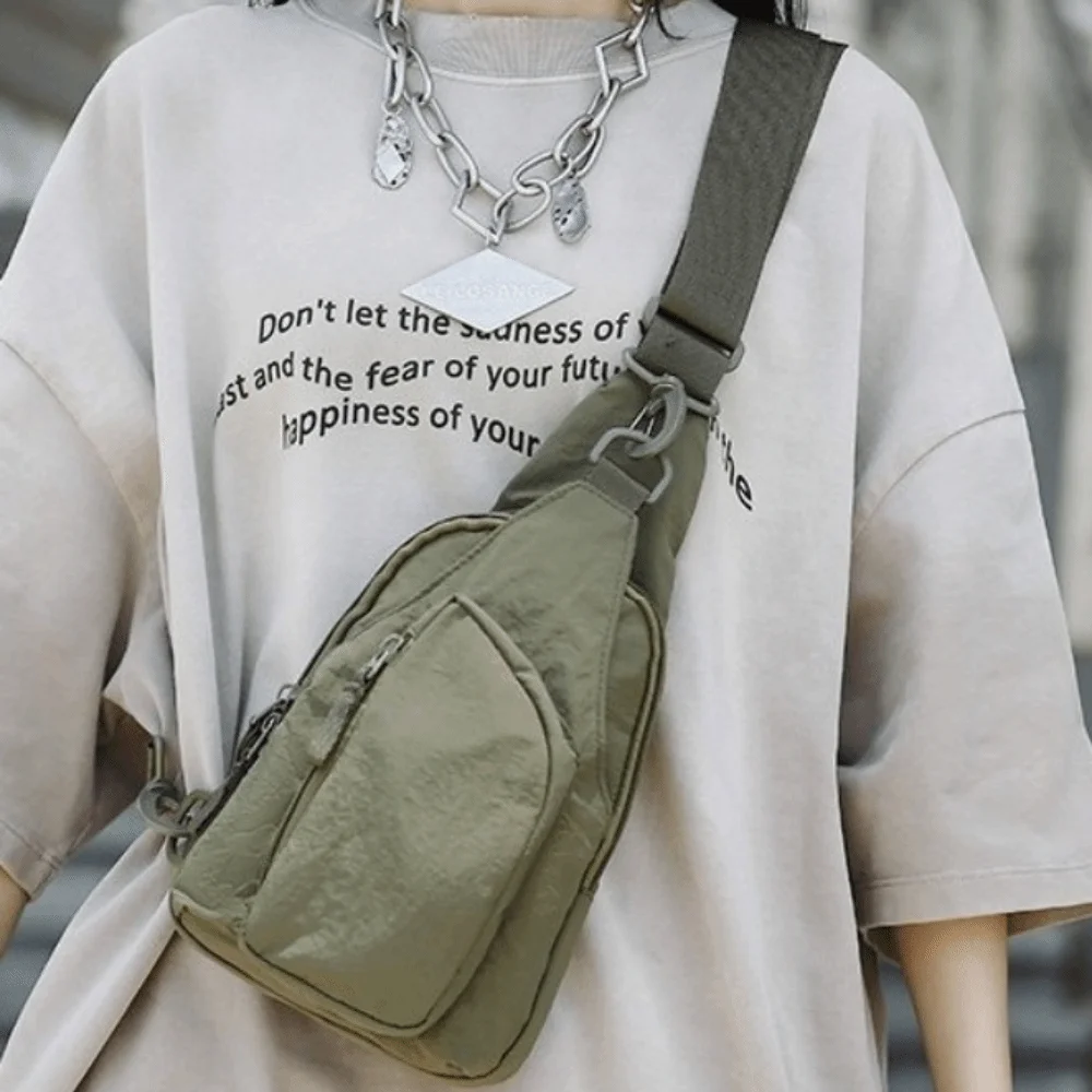 

Casual Men's Chest Bag Waterproof Large Capacity Nylon Shoulder Bag Commuting Adjustable Strap Crossbody Fanny Pack Unisex