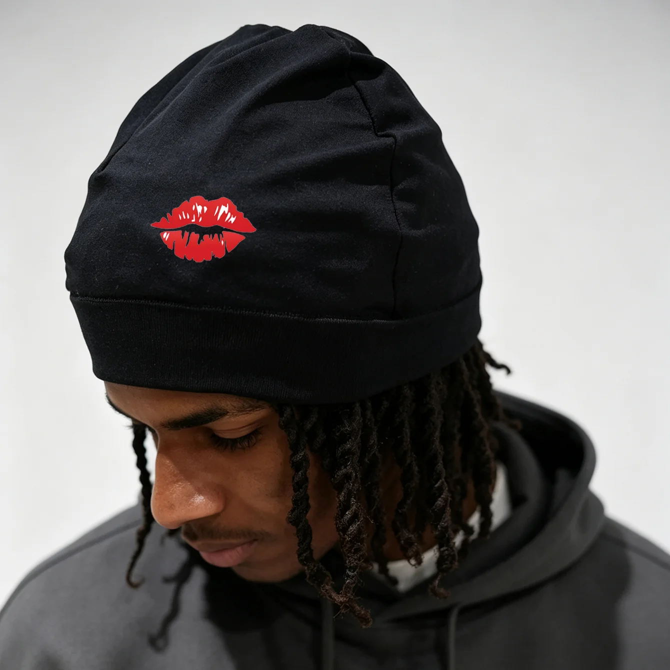 LIPS Letter Printed Lightweight Skull Cap Beanie Elastic Soft Sweat Wicking Running Cycling Helmet Liner Sports Cap