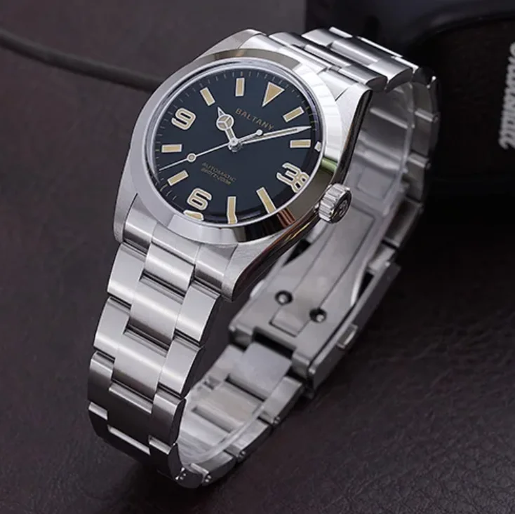 Baltany Men Automatic Watch Pilot 35.5mm Mechanical Wristwatch Sapphire Mirror Diver 20Bar Waterproof C3 Luminous NH38