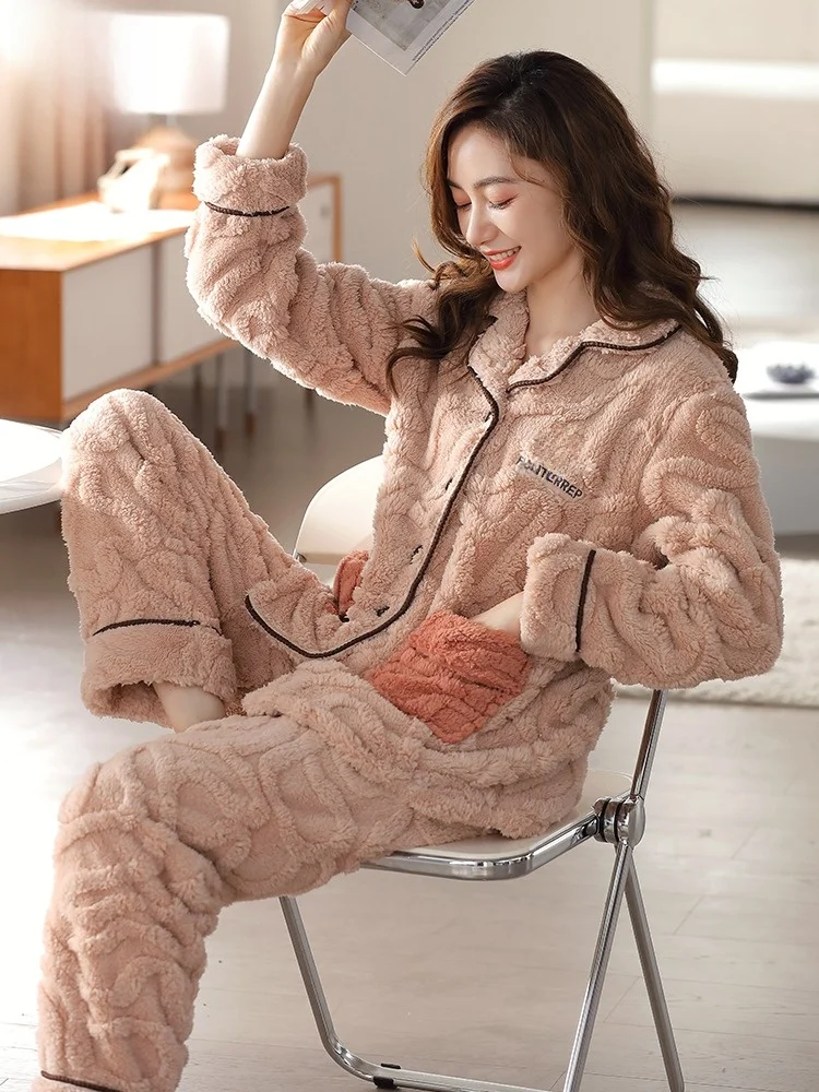 women's-winter-thickened-flannel-pajamas-sleepwear-long-sleeve-ultra-soft-coral-fleece-home-clothes-plus-size-mom-clothes