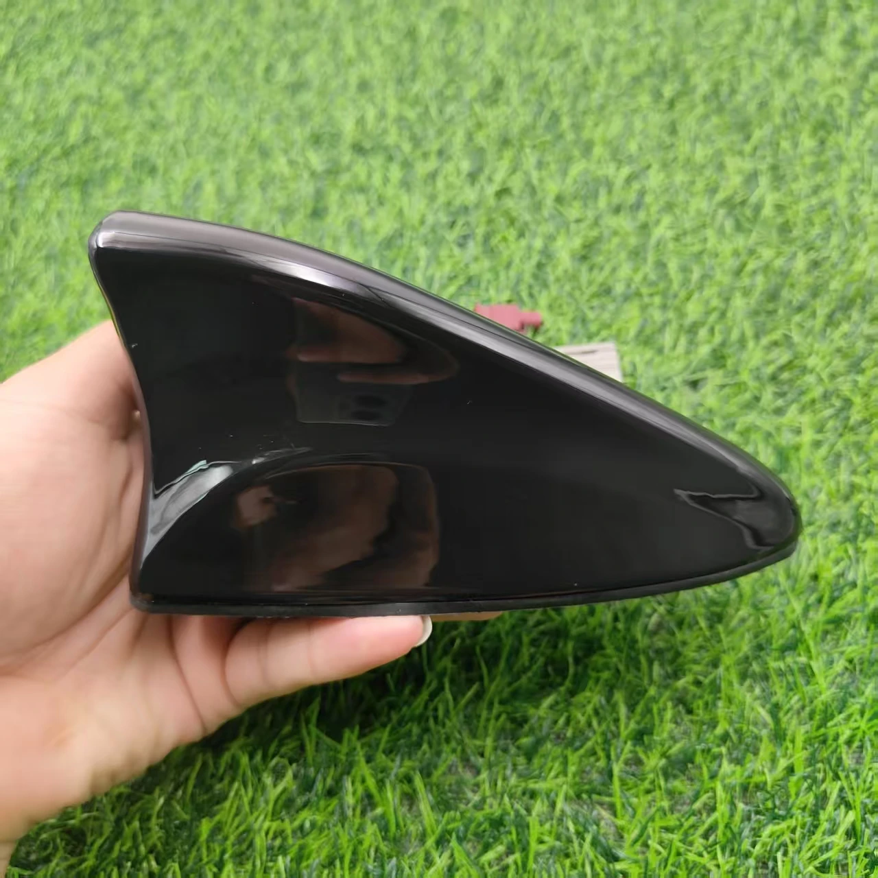 For SantaFe 2013-2015 Shark Fin GPS Positioning Antenna Picanto Shark Fin Antenna OEM 962102W200CA 96210-2W200CA