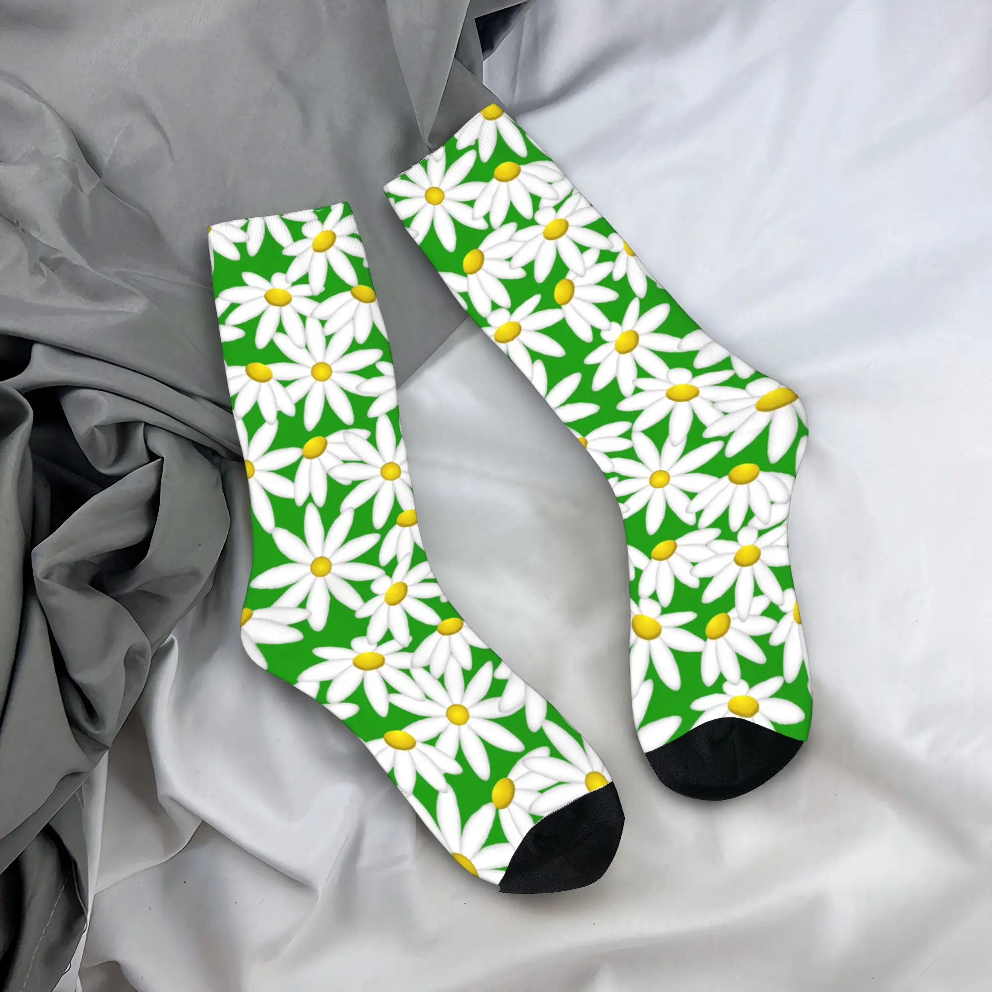 

Daisy on a green background pattern Socks Retro Stockings Autumn Anti Skid Men's Socks Comfortable Pattern Running Socks