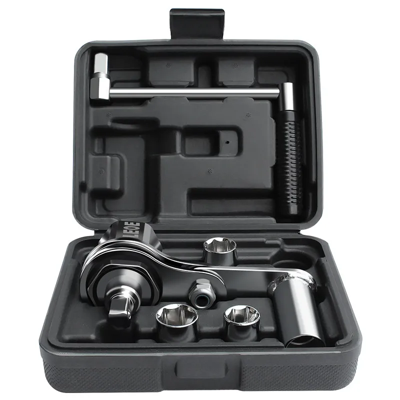 

Tire wrench car disassembly labor-saving off-road car maintenance tool set