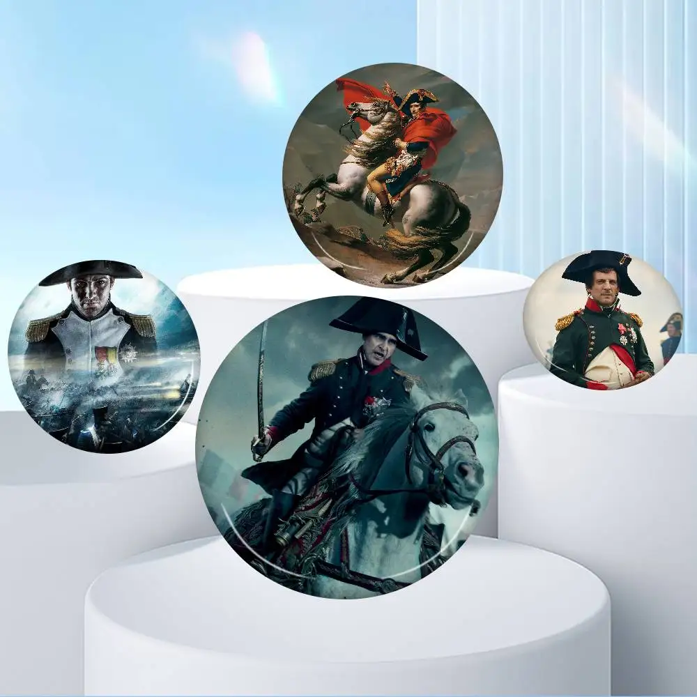 Napoleon Bonaparte art Round Button Pins Slogan Creative Brooches Backpack Clothes Decoration Fashion Cartoon Jewelry Gifts