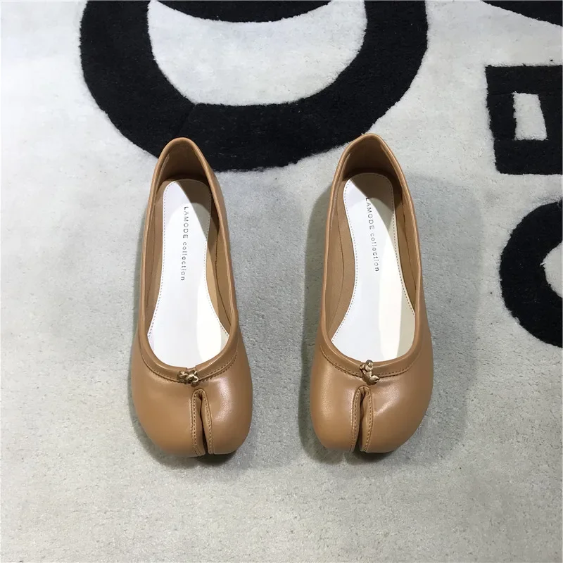 Split Toe Candy Flats Ballet Shoes Woman Slip on Loafers Soft Bottom Moccasins Bow-tie Ballerina Single Tabi Ninja Women Shoes