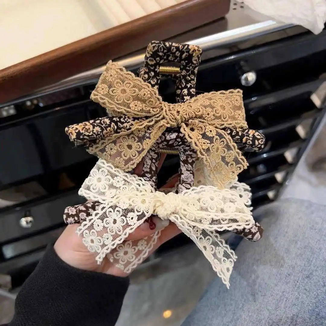 South Korea Dongdaemun Floral Fabric Winding Grab Clip Lace Bow Disc Hair Shark sandwich Hair Grab Versatile Hair Accessories