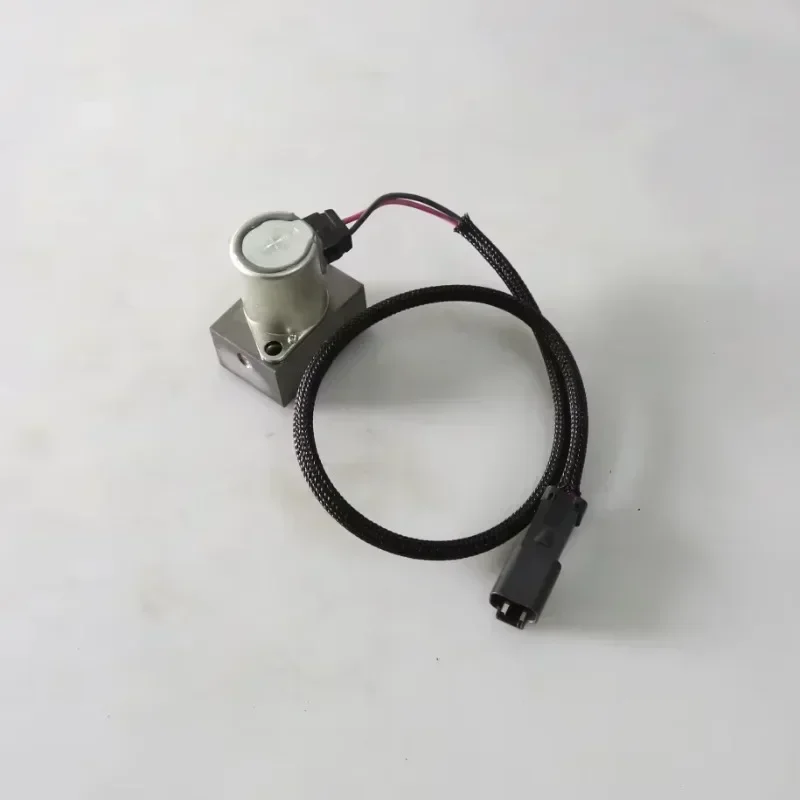 ممتاز أعلى جودة المبيعات الساخنة حفارة أجزاء الملف اللولبي صمام 702-21-57400 ل PC200-7