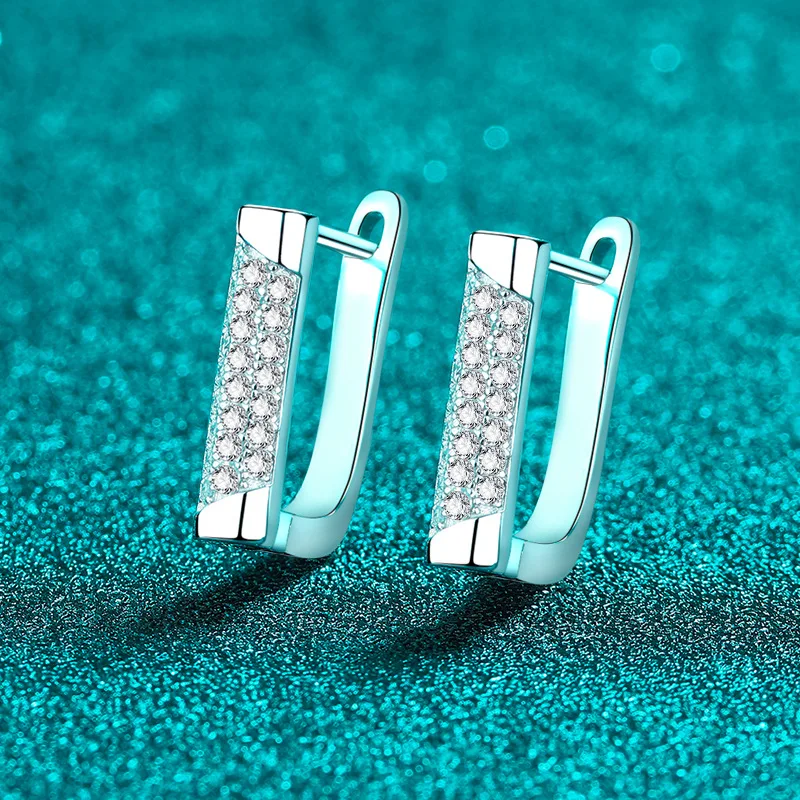 Elegant PT950 Platinum Moissanite Stud Earrings for Women, Delicate Niche Geometric Design Earrings Party Charm Jewelry