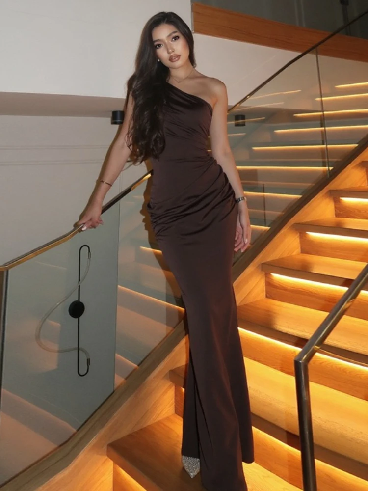 FDYOUI Chic monospalla senza maniche abito da sera asimmetrico donna sexy colletto diagonale tuniche increspate abiti lunghi da ballo per feste