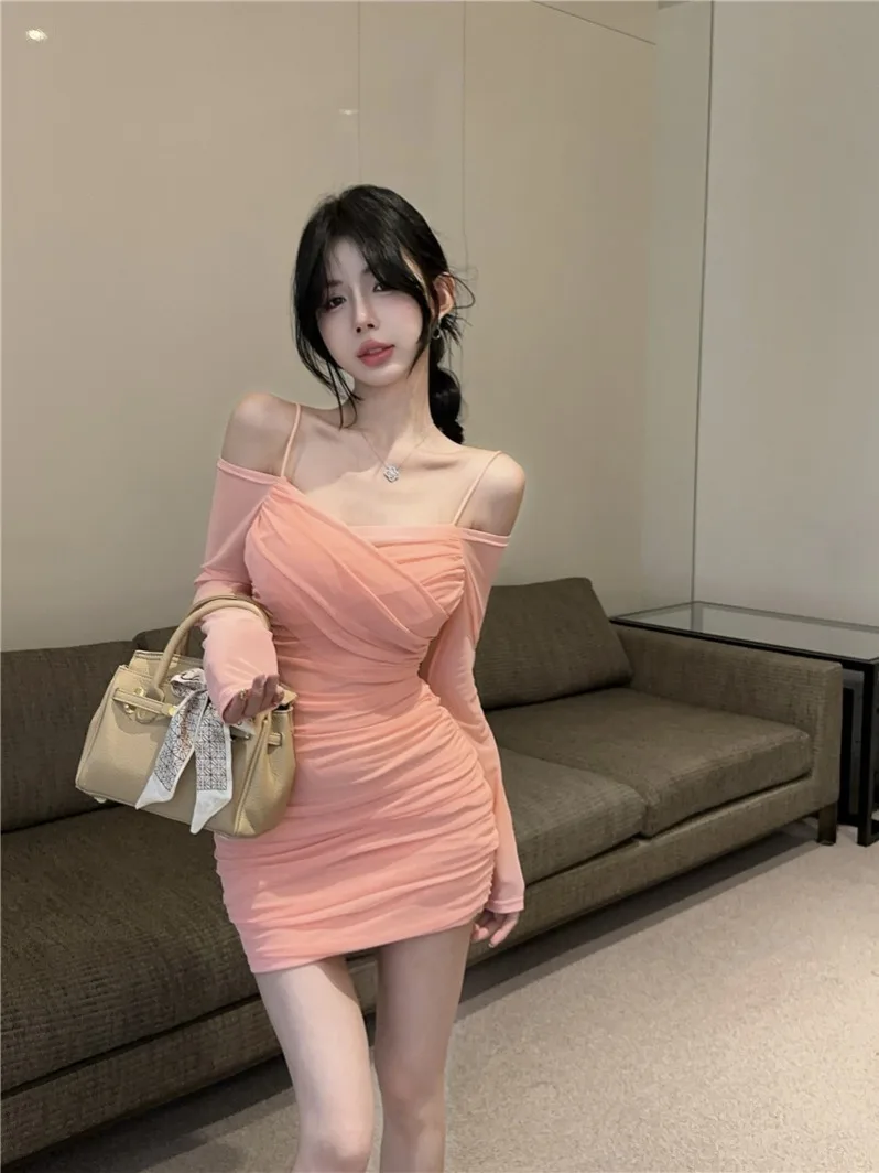 

Pure Desire Spice Mesh One Shoulder Design Slim Fashionable Petite Waisted Hip Dresses