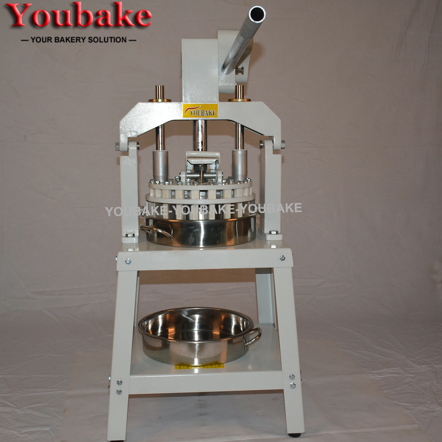 Baking Machine 36PCS Manual Bread Dough Cutter Divider Machine For Pizza Bread Dough