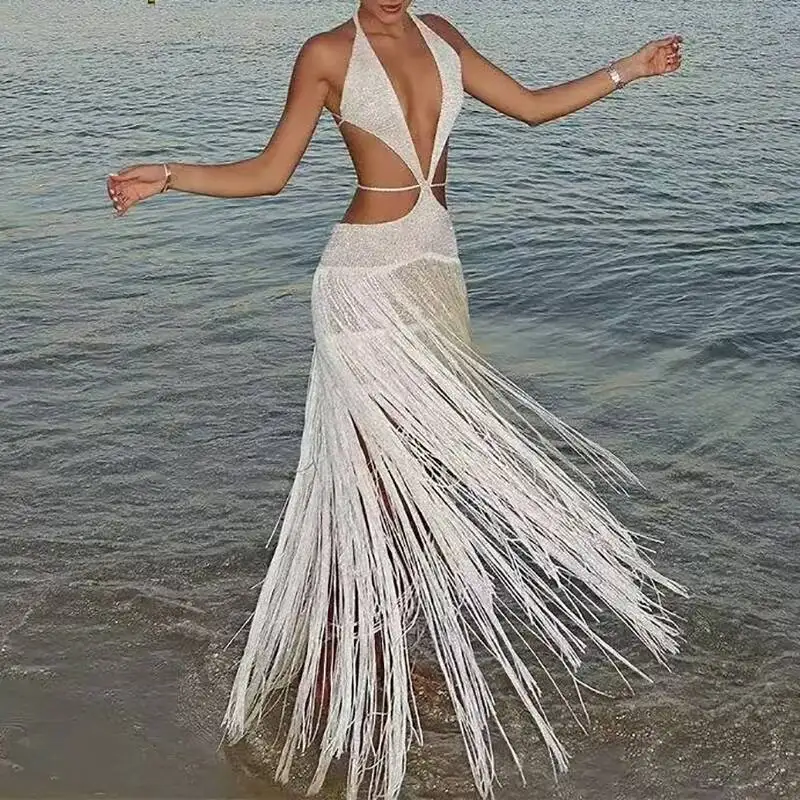 夏休みビーチマキシドレスセクシーなホルタータッセルボヘミアン女性春ソリッドバックレスレースアップロングドレスムヘール