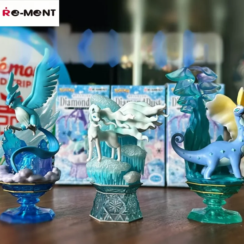 Coleção Autêntica Re-Ment Pokémon Diamond Dust: Blind Box de Figuras Colecionáveis Tipo Gelo - Ninetales e Glaceon de Alola para Decoração de Mesa