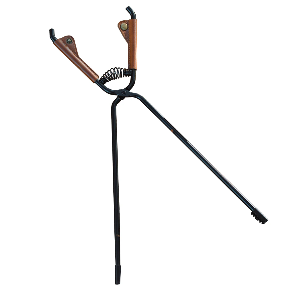 

Camping Fire Poker in Carbon Steel Comes with a Practical Leather Case for Easy Carrying During Outdoor Adventures
