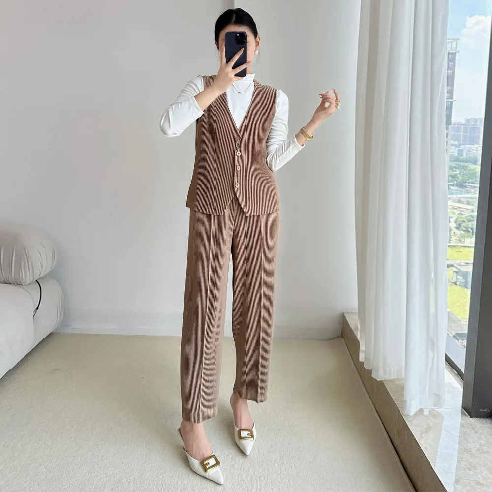 Pleats Pleated Pants Suit Commuter Female Fall and Winter New V-neck Sleeveless Vest Outside with Thin Casual Pants 2-piece Set