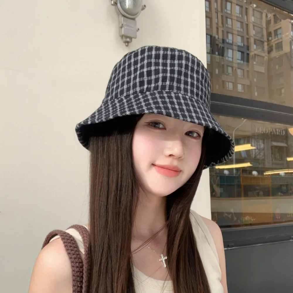 

High-end Sun Hat with Sun Protection Checkered Pattern Casual Retro Fashion Reversible Fisherman's Hat Popular Holiday Gift