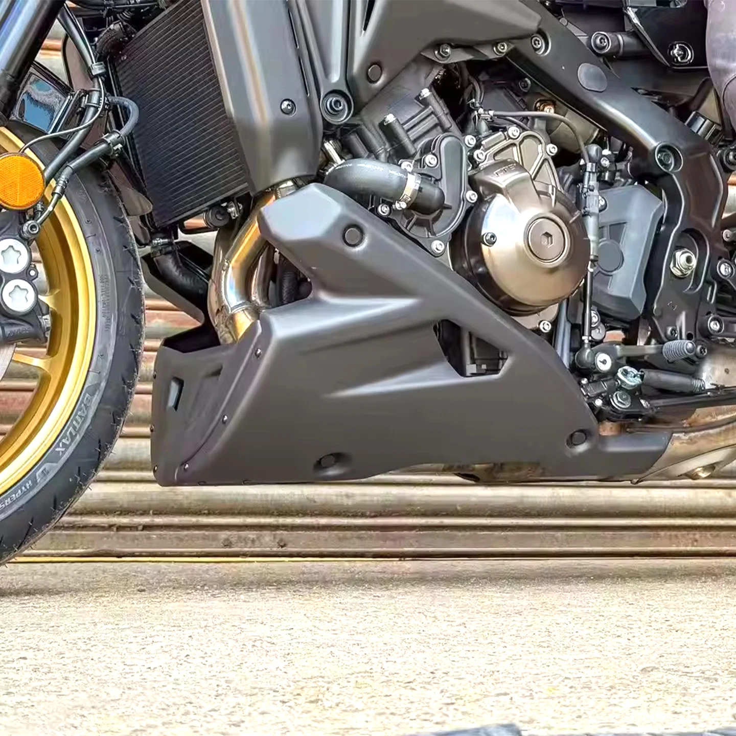 For Yamaha XSR 900 Engine underbody spoiler YAMAHA XSR 900 Engine underbody shield 2022-2025 XSR 900 Chassis spoiler guard