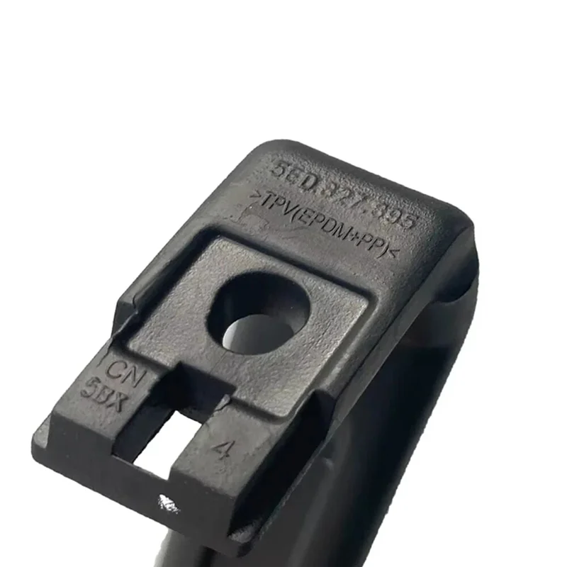 

Car Rear Tailgate Handle 5E5827895 Trunk Lid For Skoda Octavia 3 A7 Superb 3V Fabia MK3 Kodiaq GT Rapid Karoq 2015-2023