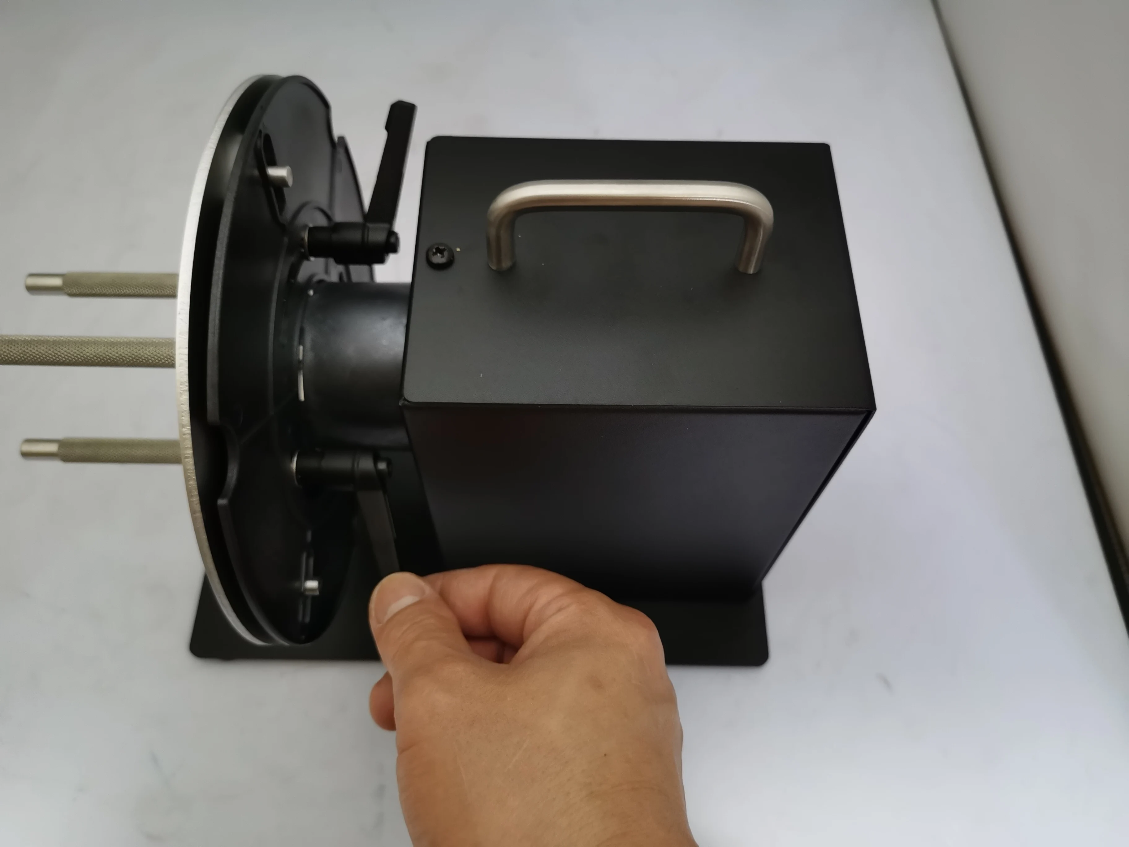 manual speed adjustment forward and reverse automatic synchronous label rewinder, bar code label printer paper Recycling machine