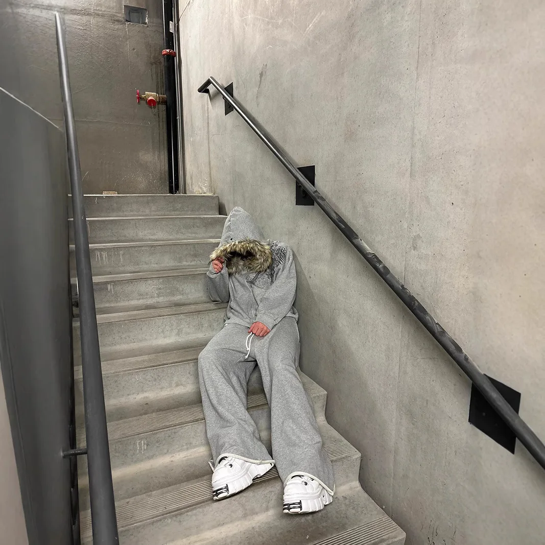 

Европейский и американский пушистый свитер-худи с принтом, длинным рукавом, в стиле High Street, модный уличный свитер для женщин