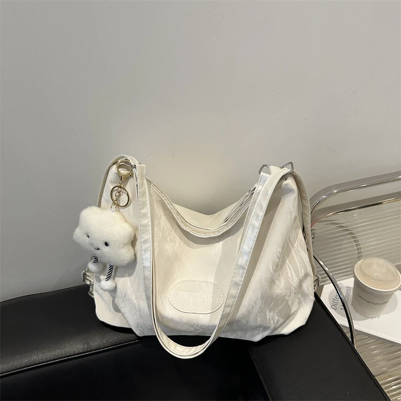 Fashionable Large Capacity Tote Bag Women's Shoulder Bag Casual Versatile Commuter Crossbody Bag Korean Style Soft Polyester