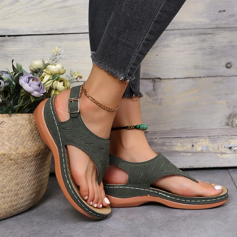 2024 summer new herringbone Roman style open toe buckle with clip toe casual sandals for women