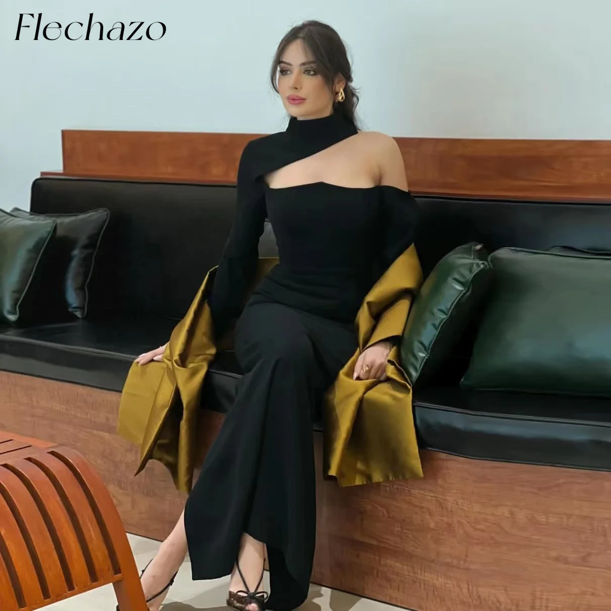 

Flechazo New Black Evening Dresses One Shoulder Gloden Capelet Straight Party Formal Occassion Dress For Women 2024فساتين السهرة