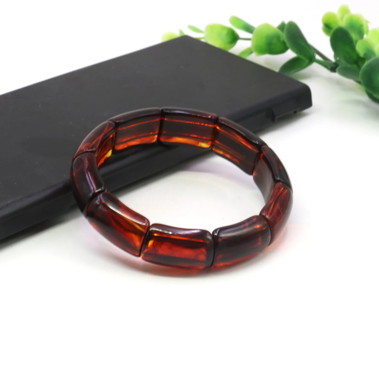16X25mm Resin Bracelet Blood Red Elasticity Accessories Fashion Jewelry Making Design Gifts for Women Girlfriend Hand Wear