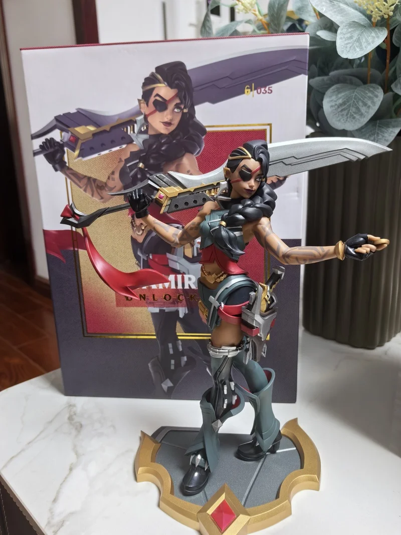 متوفر في المخزون الأصلي جامعة الأساطير الصحراء روز ساميرا عمل أنيمي الشكل تحصيل نموذج دمية تمثال حلية