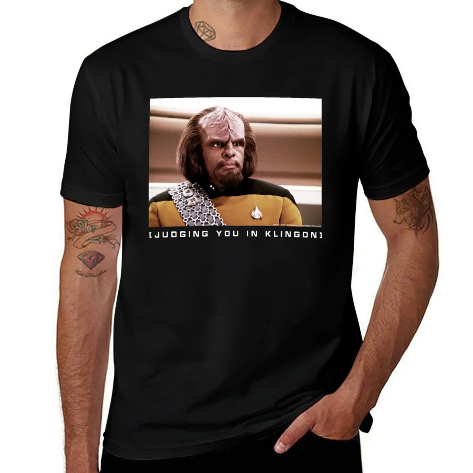 T-shirt décontracté Star Trek Next Generation Worf (Judging You In Klingon) avec portrait, idéal pour les vacances d'été
