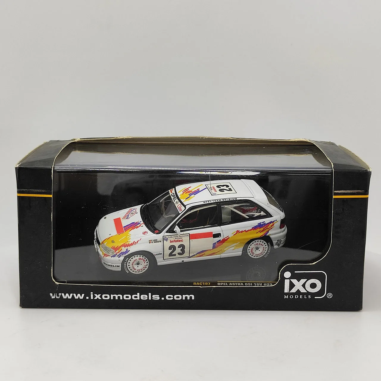 

Paint Surface Defect Diecast IXO 1:43 Scale OPEL ASTRA GSI 16V #23 1995 Alloy Car Model Collectible Toy Gift Souvenir Display