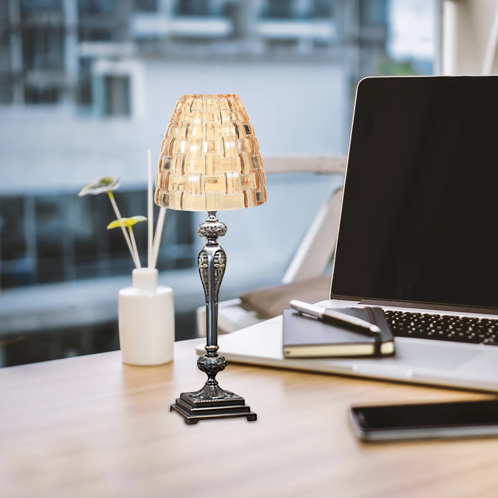 

Glass Lampshade Aroma Lamp Cover Holder Cover Simple Stylish Table Lamp Shade for Indoor Living Room Office Decoration