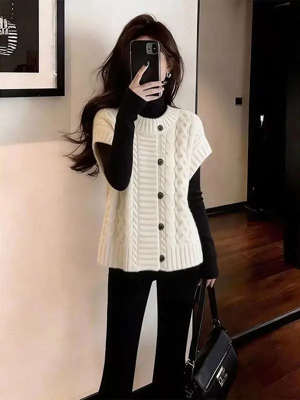 Korean Style Versatile Knitted Vest Slimming Warm Base Shirt Spring 2026 Fashionable Skin-friendly Women's Fashionable Button...
