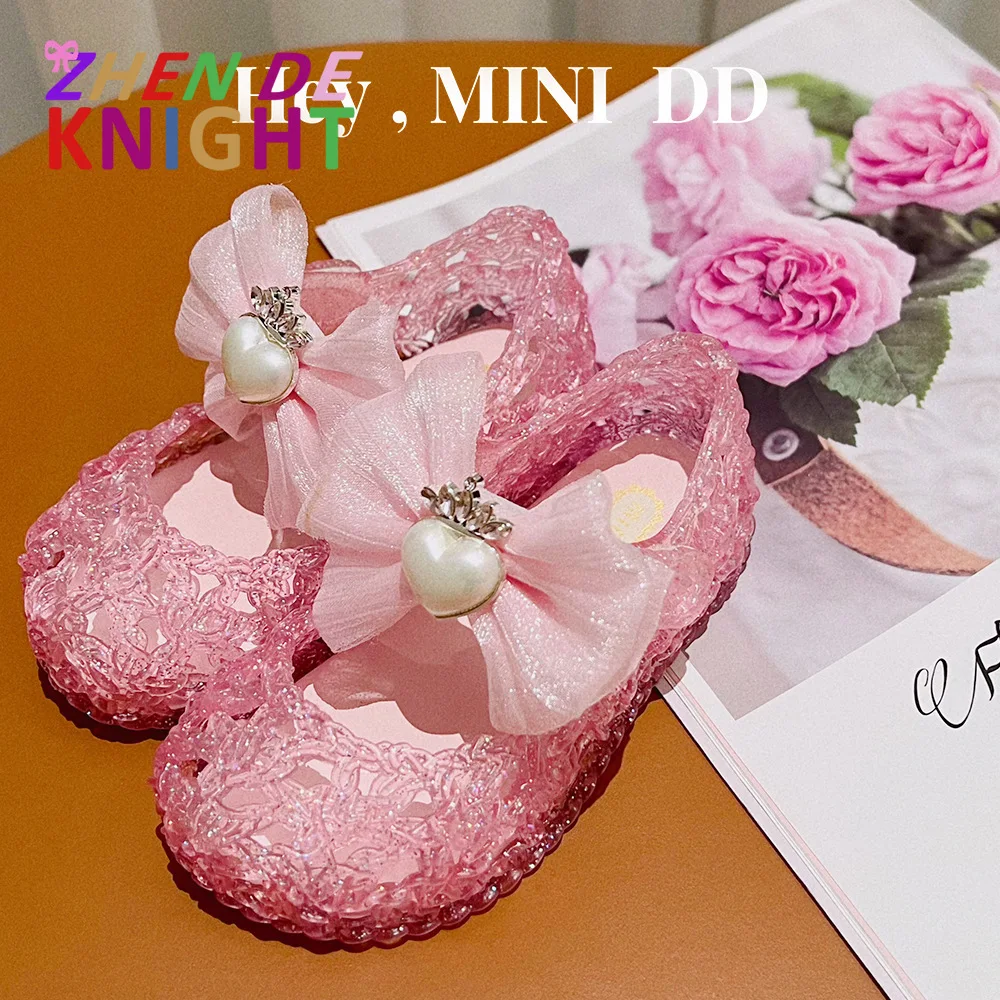 Shiny Fairy Princess Sandals for Girls Crown Love Pearl Sandals Bow Hollow Breathable Baby Casual Shoes Anti Slip Beach Shoes